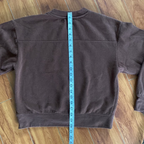 Cropped Brown Blank Sweatshirt - Picture 5 of 5